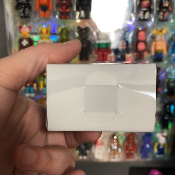 Wet n Wild: Sesame Street Cowabunga! Eyelash Curler - Picture 3 of 4